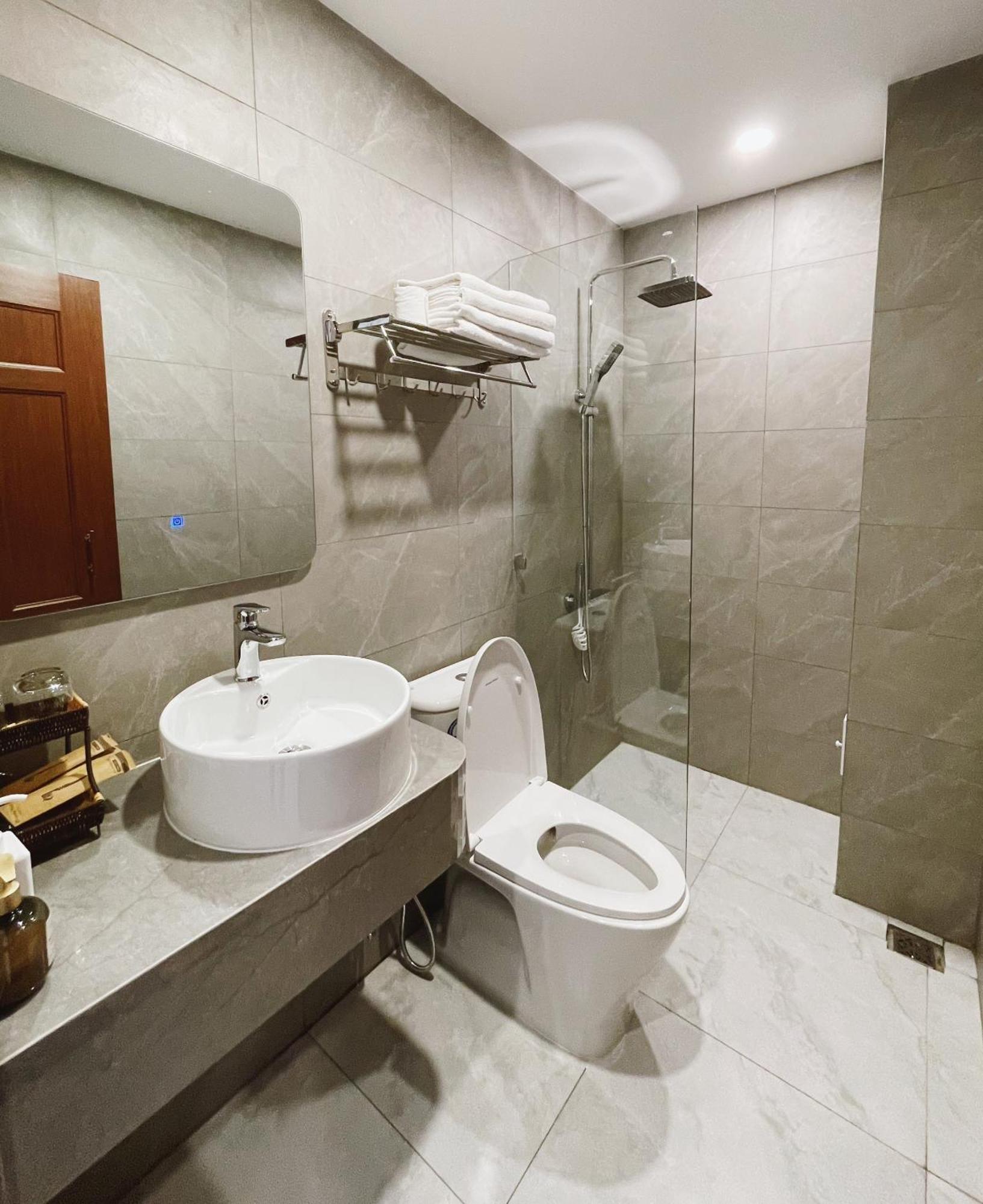 Phuong Nam Hotel An Giang Long Xuyên Exteriér fotografie